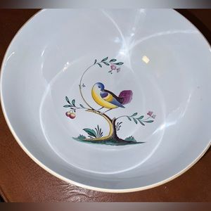 Spode Queen’s bird. Hard to find. Limited edition large salad or serving bowl
